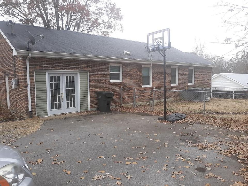 2nd image of 400 Kevin Dr