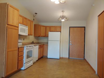 1590 Parkwood Dr, Woodbury, MN, 55125