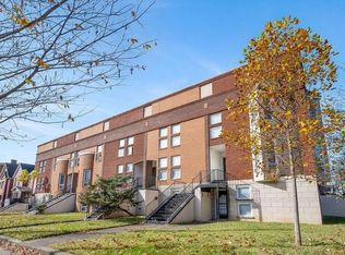 1502 1/2 S 2nd St, Louisville, KY 40208