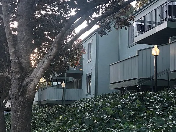 5290 San Pablo Dam Rd, El Sobrante, CA 94803