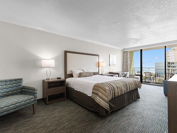 4th image of 1105 S Ocean Blvd. #446