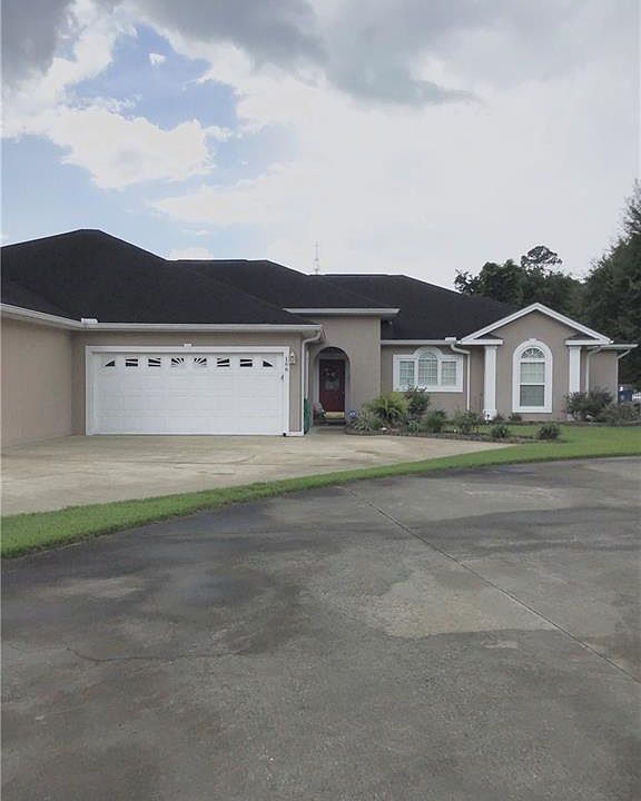 1st image of 166 Cypress Run Dr
