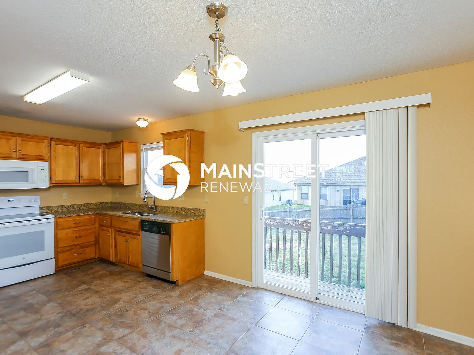 1507 NW High View Dr — Photo 4