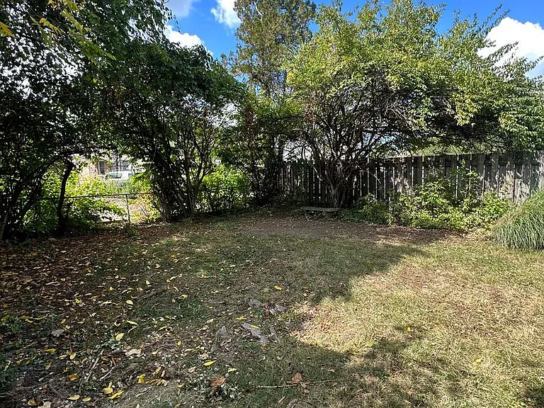 3415 Larue Ct — Photo 17
