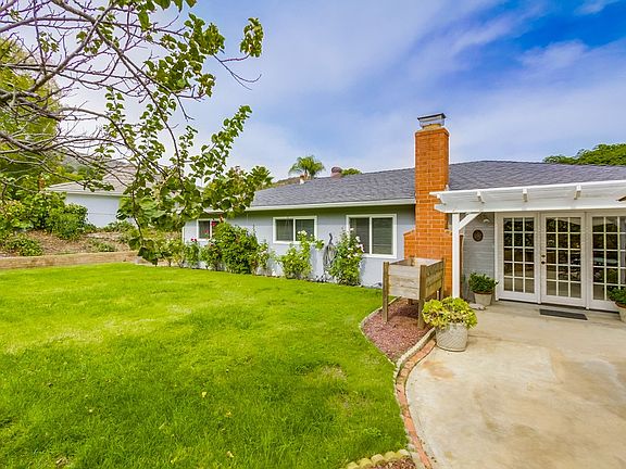 3rd image of 14736 Penasquitos Ct
