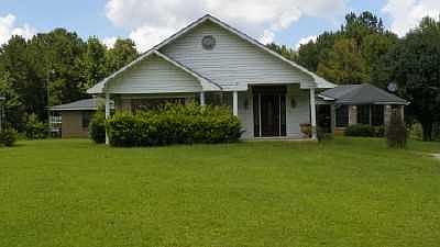 1st image of 3195 Highway 528