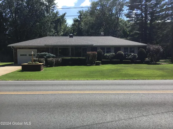 2795 Curry Road, Schenectady, NY 12303