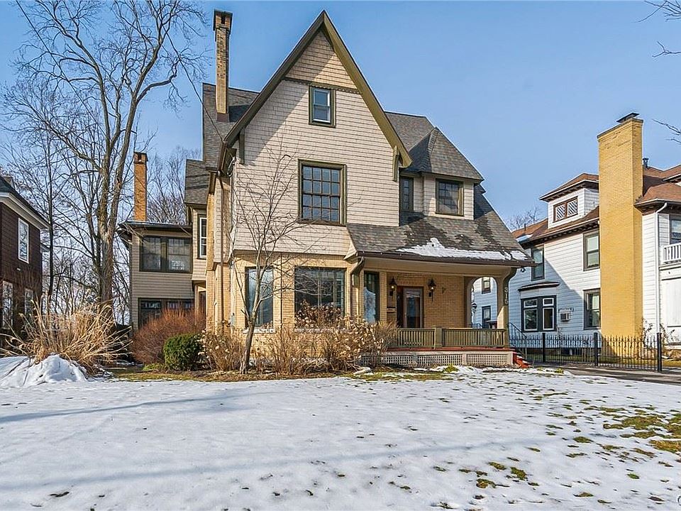1st image of 315 Highland Ave