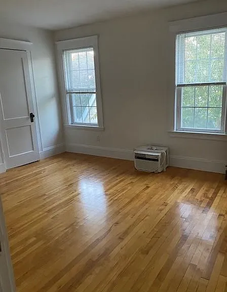 1096 Highland Ave #2 — Photo 9