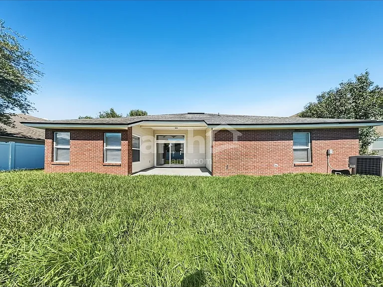 7244 Angela Dr — Photo 19