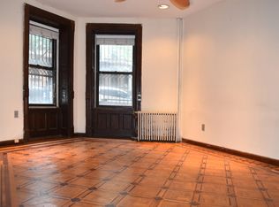 875 Union St APT 1, Brooklyn, NY 11215