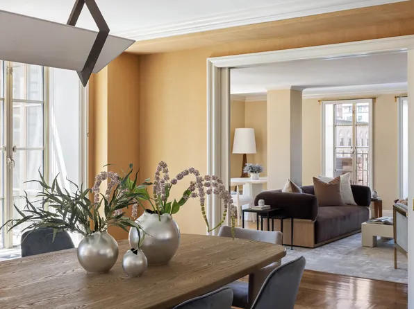 140 East 63rd Street 13D/14D image 3 of 15