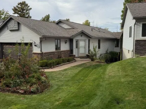 230 Birchridge Dr, Marquette, MI 49855