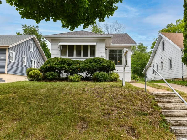 2418 North 58th STREET, Milwaukee, WI 53210
