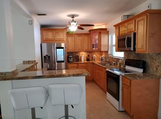 331 SW 10th Ter #331, Hallandale, FL 33009