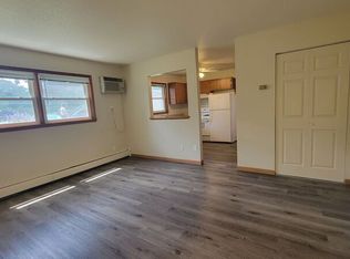 802 Garfield St W APT 64, Anoka, MN 55303