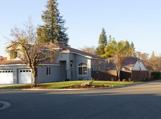 5884 W Chennault Ave, Fresno, CA