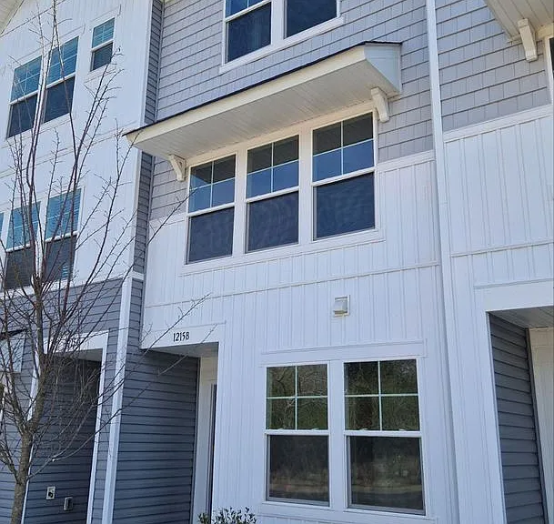 1215 Briarhill Rd #B — Photo 2