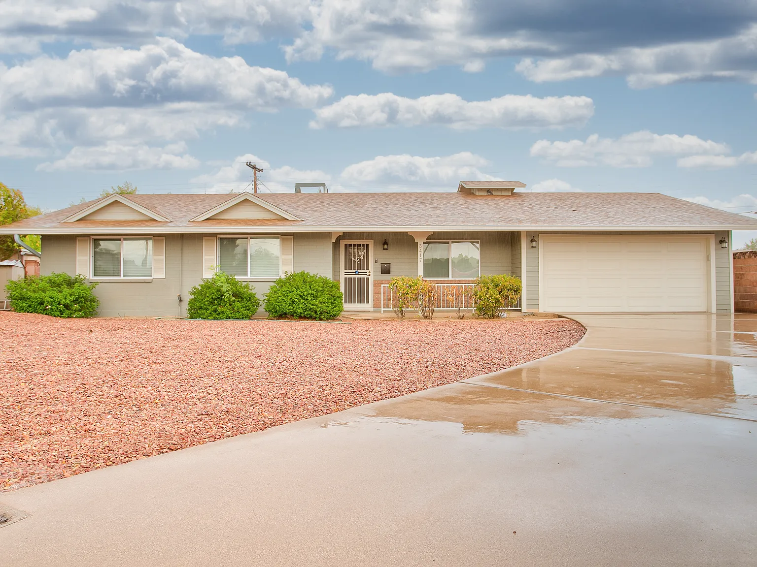 3 bed, 1550 sqft, $2,299 — Photo 2