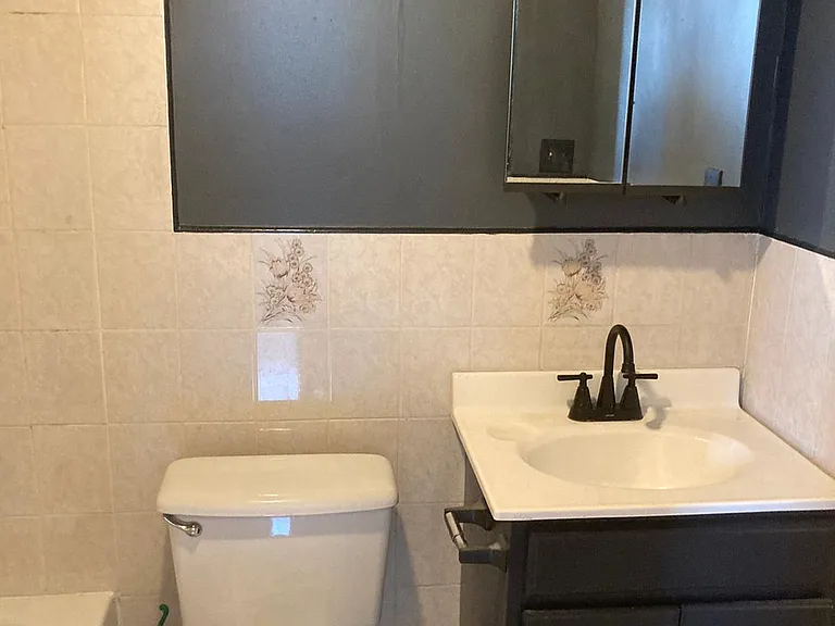 1866 Starr St #2 — Photo 5