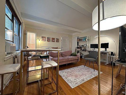 2nd image of 455 W 34th St APT 7H