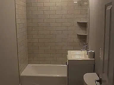 81 Alder St #1 — Photo 4