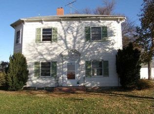 53110 85th Rd, Shelton, NE 68876