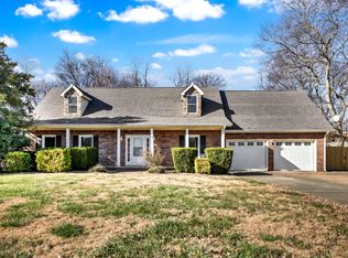 260 Cheshire Rd, Clarksville, TN 37043