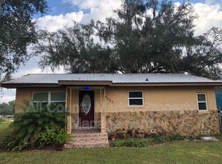 6027 SE Cypress Rd, Belleview, FL 34420