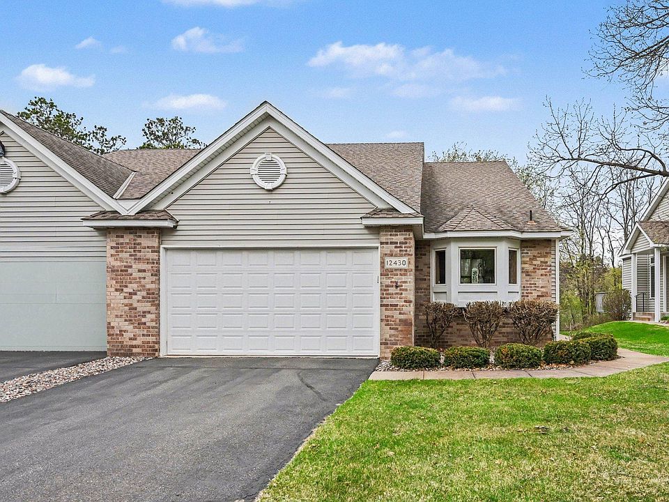 1st image of 12430 Eagle Cir NW