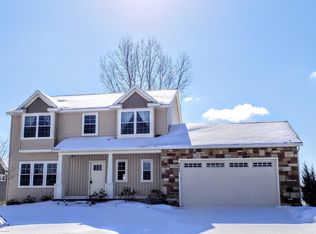 3062 Sandy Dr SW, Wyoming, MI