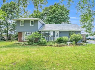 606 S Main St, Rankin, IL 60960