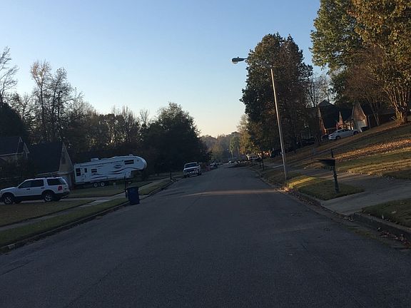 5th image of 5923 Morganton Dr
