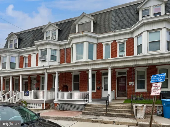 22 Dewey St, York, PA 17404