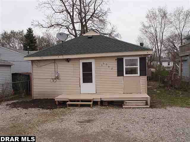 1st image of 35643 Leland St