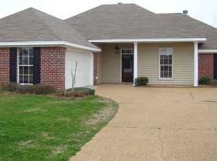 621 Post Oak Pl, Pearl, MS 39208