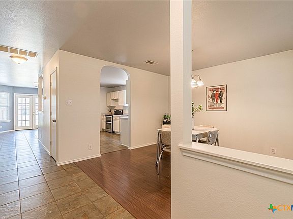 5th image of 2623 Hunt St