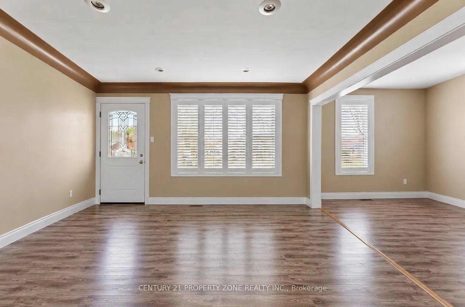 3 bed, $2,499 — Photo 3