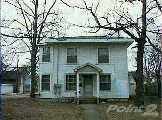 313 McOmber St, Dowagiac, MI 49047