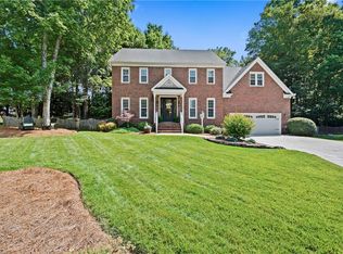 4919 Setter Ct, Jamestown, NC 27282