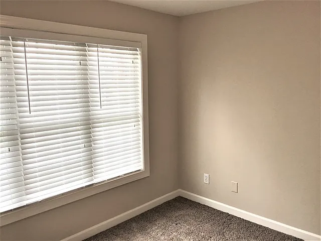 4030 Belle Meade Cir — Photo 11