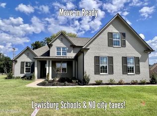 3984 McElroy Farms Dr, Olive Branch, MS 38654