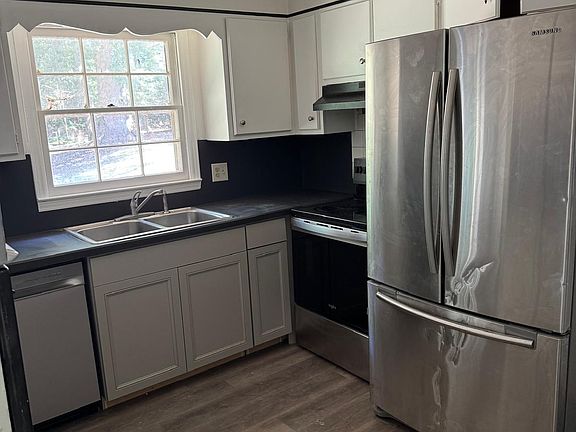 3rd image of 838 Old Winston Rd