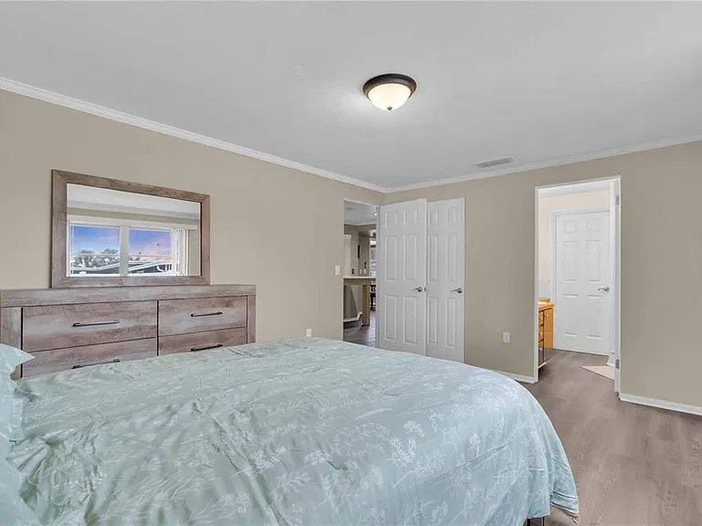 7420 Cass Cir — Photo 12