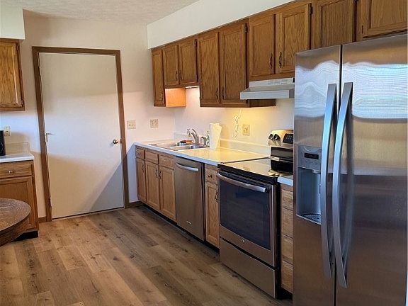 4th image of 521 Julia St Unit 27