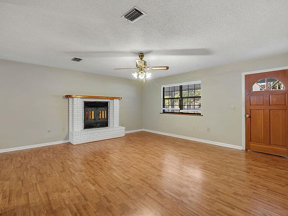 5th image of 4578 Louvinia Dr