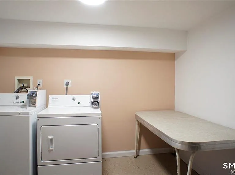 31 Isaacs St #1A — Photo 7