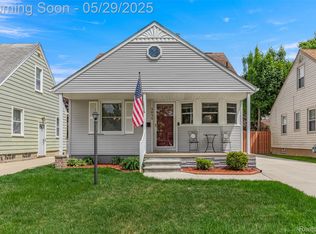 3035 Monroe St, Dearborn, MI 48124