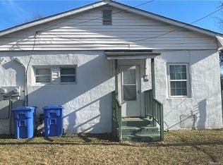 519 Scarborough St #B, Fayetteville, NC 28301