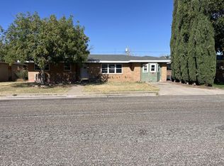 905 S Kenneth Ave, Monahans, TX 79756